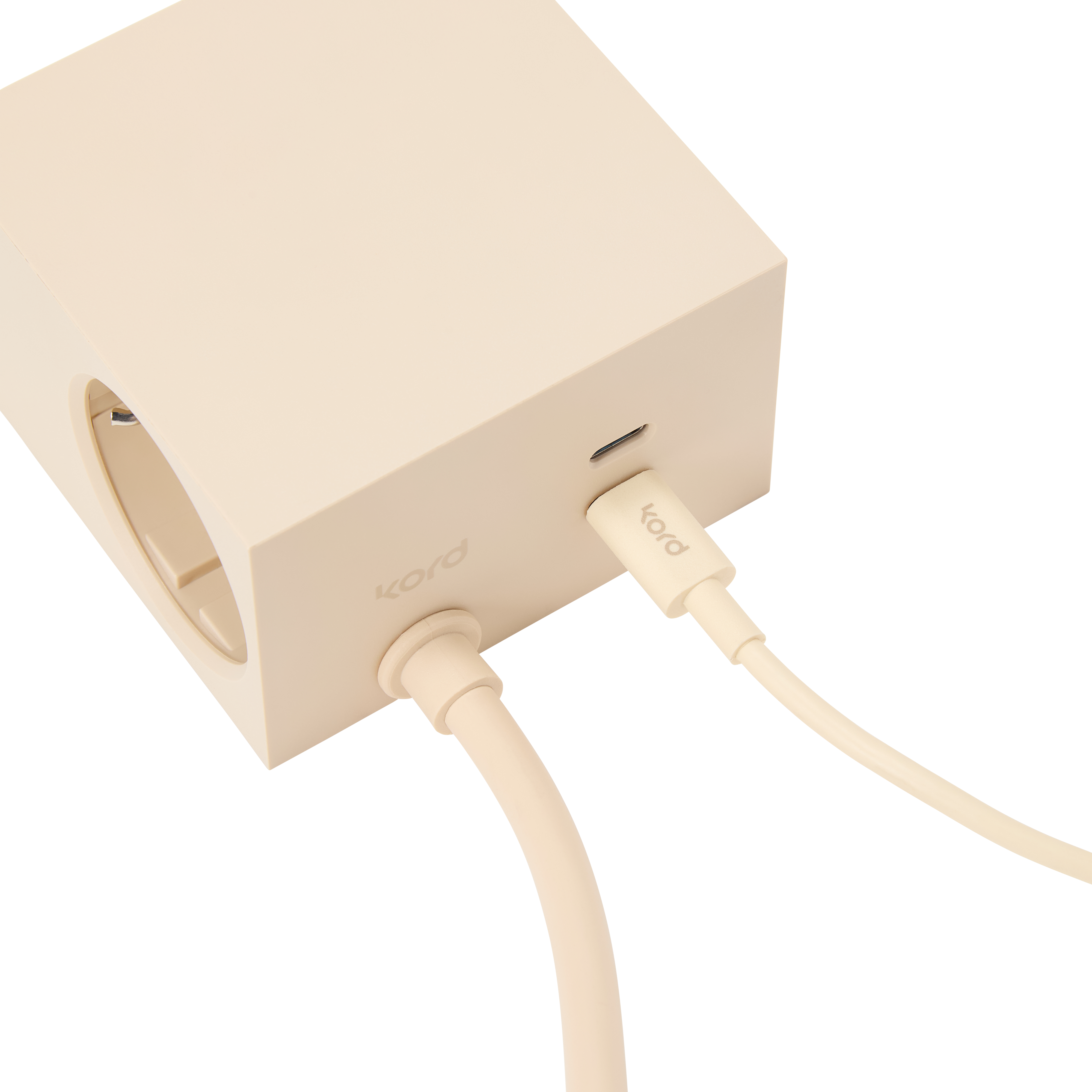 Pearled_Ivory_usb_Cable_length.png