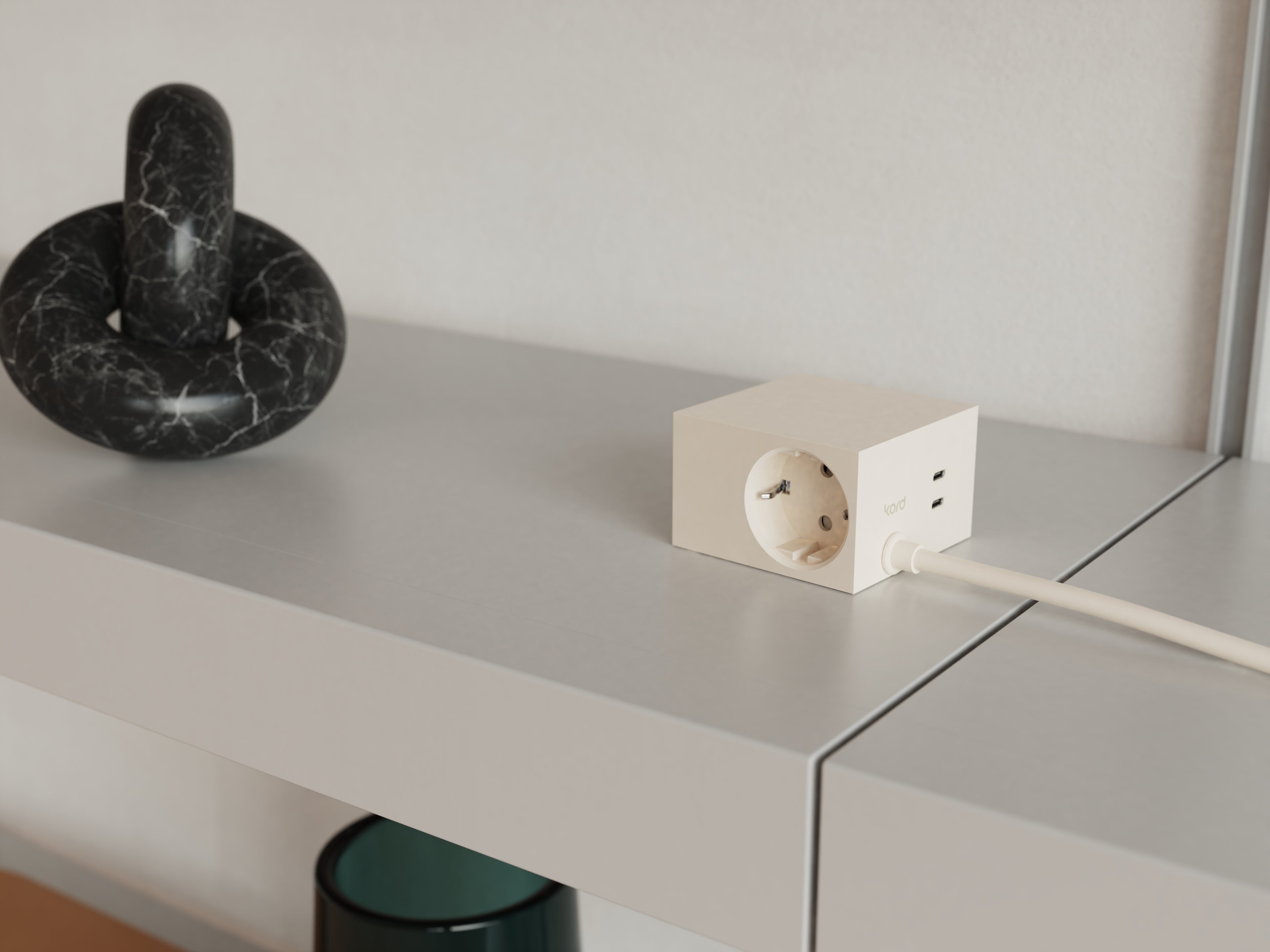 Cuboid+ Pearly Ivory